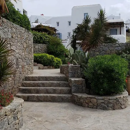 Apartamento Pleiades Modern With Shared Pool In